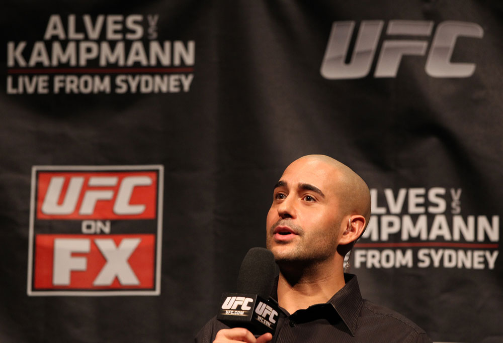SYDNEY, AUSTRALIA - MARCH 02: UFC host Jon Anik interacts with fans during a Q&A session before the UFC on FX official weigh in at Allphones Arena on March 2, 2012 in Sydney, Australia. (Photo by Josh Hedges/Zuffa LLC/Zuffa LLC via Getty Images) *** Local Caption *** Jon Anik