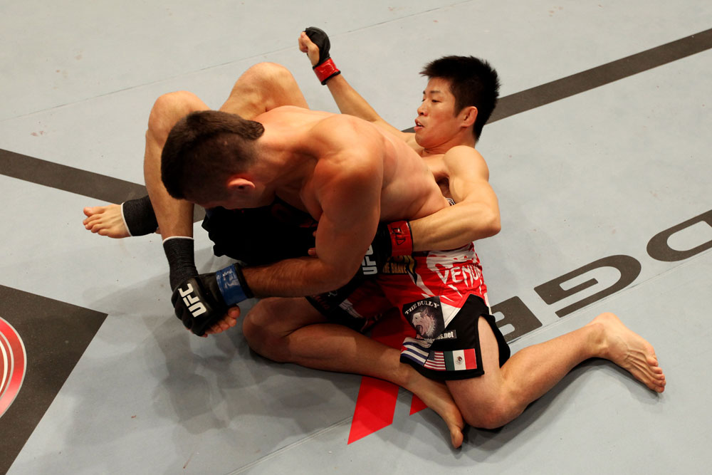 ATLANTIC CITY, NJ - JUNE 22:  Hatsu Hioki (B) grapples against Ricardo Lamas (T) in a featherweight bout during UFC on FX 4 at Revel Casino on June 22, 2012 in Atlantic City, New Jersey.  (Photo by Nick Laham/Zuffa LLC/Zuffa LLC)