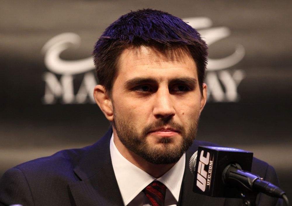 LAS VEGAS, NV - FEBRUARY 02: Carlos Condit attends the UFC 143 final pre-fight press conference at the Mandalay Bay Hotel & Casino on February 2, 2012 in Las Vegas, United States. (Photo by Josh Hedges/Zuffa LLC/Zuffa LLC via Getty Images) *** Local Caption *** Carlos Condit