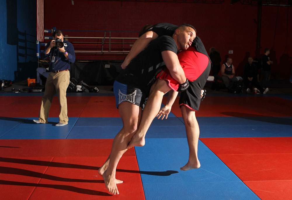 NASHVILLE, TN - JANUARY 18: Pat Barry works out for the media during the UFC on FX open workouts at the Nashville MMA Gym on January 18, 2012 in Nashville, Tennessee. (Photo by Josh Hedges/Zuffa LLC/Zuffa LLC via Getty Images)