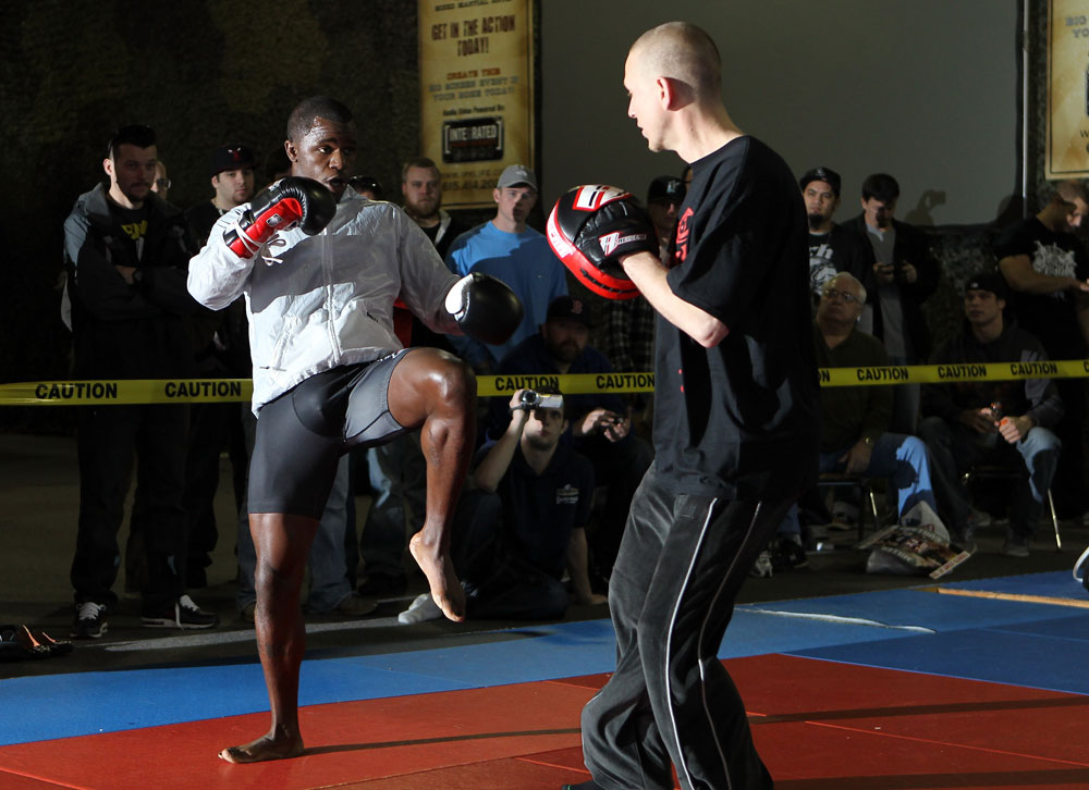 NASHVILLE, TN - JANUARY 18: Melvin Guillard works out for the media during the UFC on FX open workouts at the Nashville MMA Gym on January 18, 2012 in Nashville, Tennessee. (Photo by Josh Hedges/Zuffa LLC/Zuffa LLC via Getty Images)