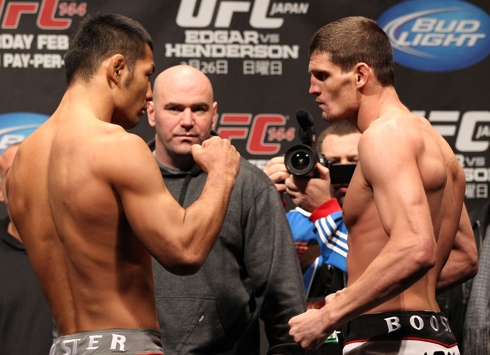 SAITAMA, JAPAN - FEBRUARY 25: (L-R) Opponents Riki Fukuda and Steve Cantwell face off after weighing in during the official UFC 144 weigh in at the Saitama Super Arena on February 25, 2012 in Saitama, Japan. (Photo by Josh Hedges/Zuffa LLC/Zuffa LLC via Getty Images) *** Local Caption *** Riki Fukuda; Steve Cantwell