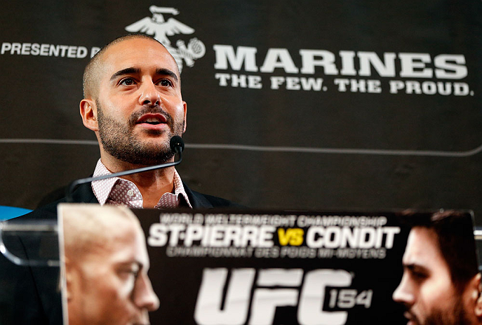 MONTREAL, CANADA - NOVEMBER 14:  UFC host Jon Anik interacts with media and fans during the final pre-fight press conference ahead of UFC 154 at New City Gas on November 14, 2012 in Montreal, Quebec, Canada.  (Photo by Josh Hedges/Zuffa LLC/Zuffa LLC via Getty Images)