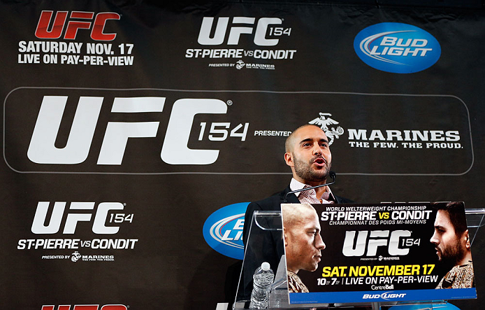 MONTREAL, CANADA - NOVEMBER 14:  UFC host Jon Anik interacts with media and fans during the final pre-fight press conference ahead of UFC 154 at New City Gas on November 14, 2012 in Montreal, Quebec, Canada.  (Photo by Josh Hedges/Zuffa LLC/Zuffa LLC via Getty Images)