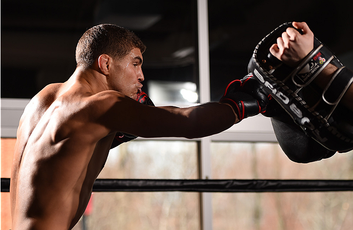 Al Iaquinta holds an open training session for fans and media at the UFC Gym on April 2, 2015 in Fairfax, VA. (Photo by Josh Hedges/Zuffa LLC)