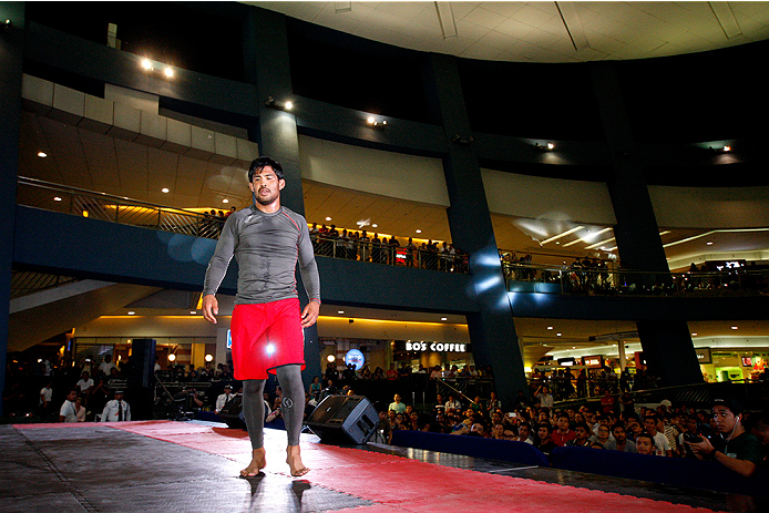 PASAY, PHILIPPINES - MAY 13: Mark Munoz holds an open training session for fans and media at the Music Hall inside the Mall of Asia on May 13, 2015 in Pasay, Philippines. (Photo by Mitch Viquez/Zuffa LLC/Zuffa LLC via Getty Images)