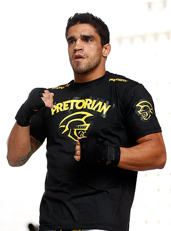 SAO PAULO, BRAZIL - JANUARY 16:  Thiago Tavares participates in an open workout session for media and fans on January 16, 2013 at Parque Anhangabau in Sao Paulo, Brazil. (Photo by Josh Hedges/Zuffa LLC/Zuffa LLC via Getty Images)