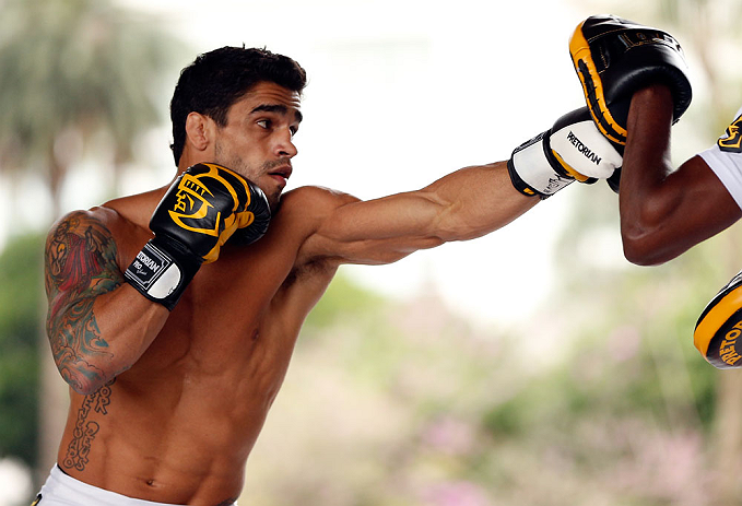 SAO PAULO, BRAZIL - JANUARY 16:  Thiago Tavares participates in an open workout session for media and fans on January 16, 2013 at Parque Anhangabau in Sao Paulo, Brazil. (Photo by Josh Hedges/Zuffa LLC/Zuffa LLC via Getty Images)