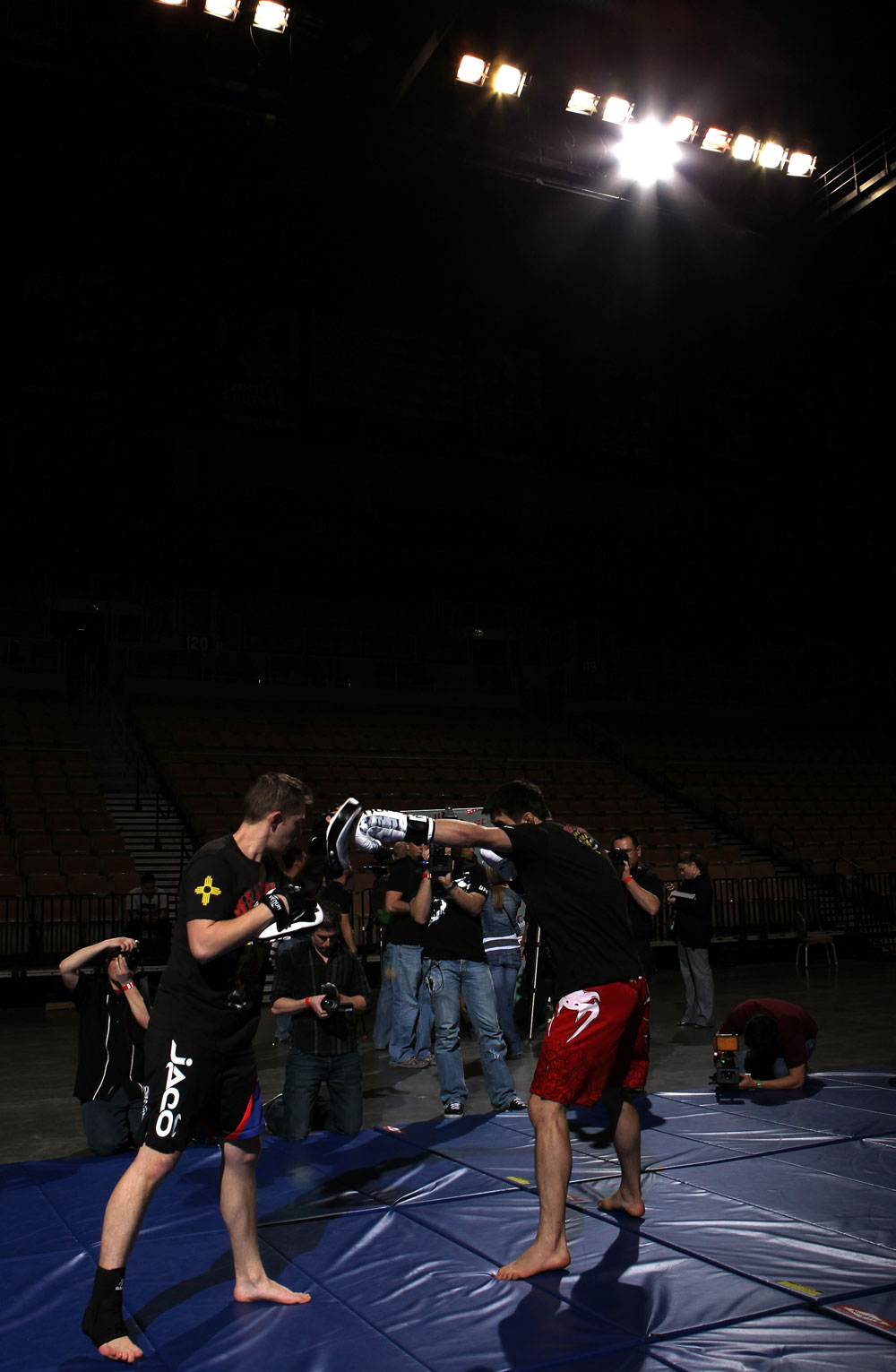 LAS VEGAS, NV - FEBRUARY 01: Carlos Condit works out for the media and fans during the UFC 143 open workouts at Mandalay Bay Events Center on February 1, 2012 in Las Vegas, United States. (Photo by Josh Hedges/Zuffa LLC/Zuffa LLC via Getty Images) *** Local Caption *** Carlos Condit