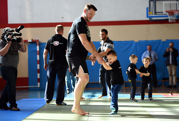 KRAKOW, POLAND - APRIL 09: UFC hall of famer Forrest Griffin interacts with students during a training demonstration session at the Hajime Krakow Jiu-Jitsu School on April 9, 2015 in Krakow, Poland. (Photo by Jeff Bottari/Zuffa LLC/Zuffa LLC via Getty Images)