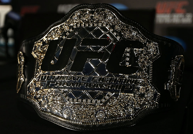 Как нарисовать пояс ufc